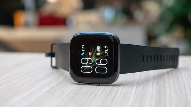 صورة لـ أفضل الساعات الذكية الرخيصة: خيارات رائعة لجميع الميزانيات | e8944436_fitbit_versa_2_la_montre_versatile_qui_voulait_etre_une_apple_watch__w800-D1qN9Ufs-DzTechs
