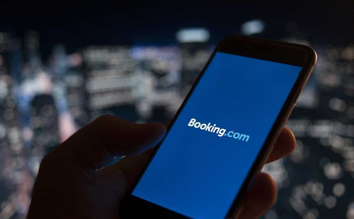 صورة لـ أفضل 3 تطبيقات يجب أن تكون لديك عند السفر والتي يجب أن لا تُفوت استخدامها | Booking