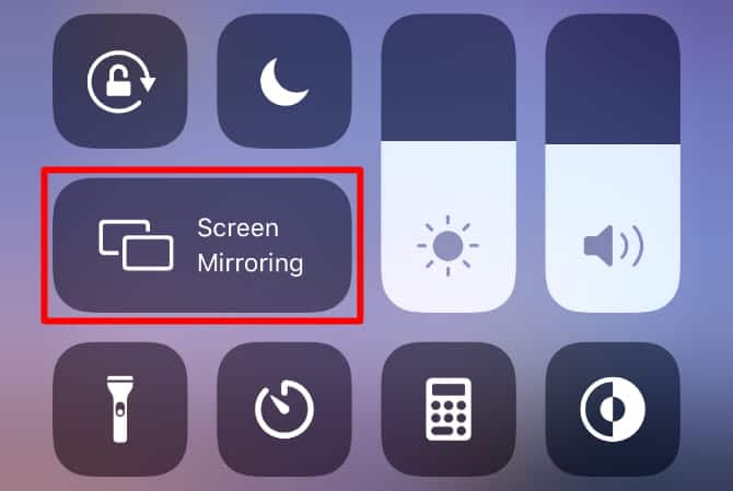 صورة لـ كيفية عكس شاشة iPhone أو iPad على جهاز التلفزيون | Screen_Mirroring_button_from_iPhone_Control_Center-ZLaAwWfs-DzTechs