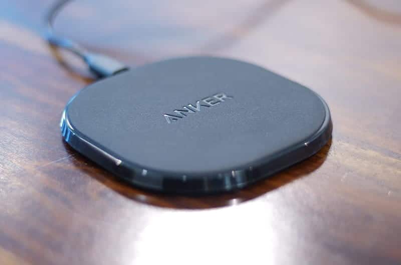 صورة لـ مراجعة الشاحن اللاسلكي Anker 10W Qi – هل هو جدير بما يكفي؟ | anker_wireless_logo-pNGwqLfs-DzTechs