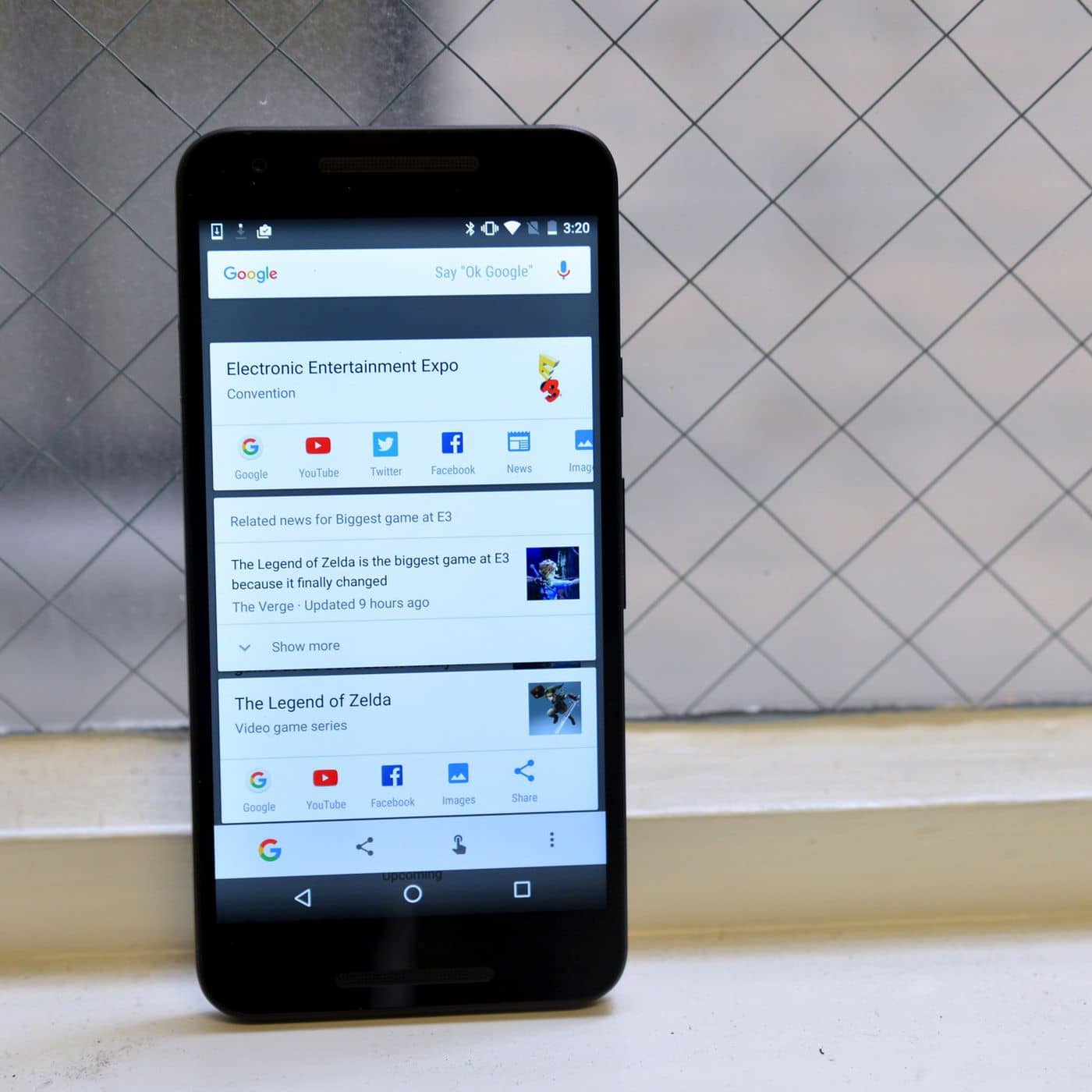 صورة لـ كيفية إضافة اختصارات مساعد Google إلى الشاشة الرئيسية | google_now_on_tap_stock_android_2016.0.0-0BsxaXfs-DzTechs