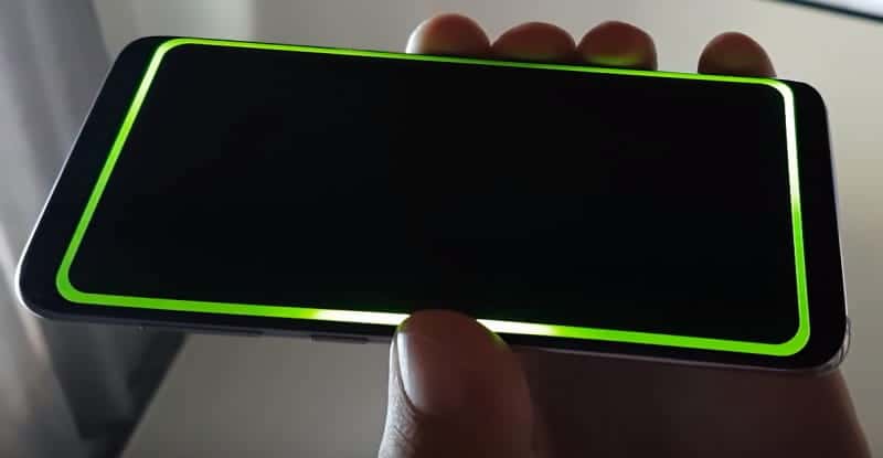 صورة لـ كيفية الحصول على إضاءة حواف الشاشة من Samsung على أي هاتف Android | How_to_get_Edge_lighting_from_Galaxy_S9_on_your_Android_phone-Uo3wxMfs-DzTechs