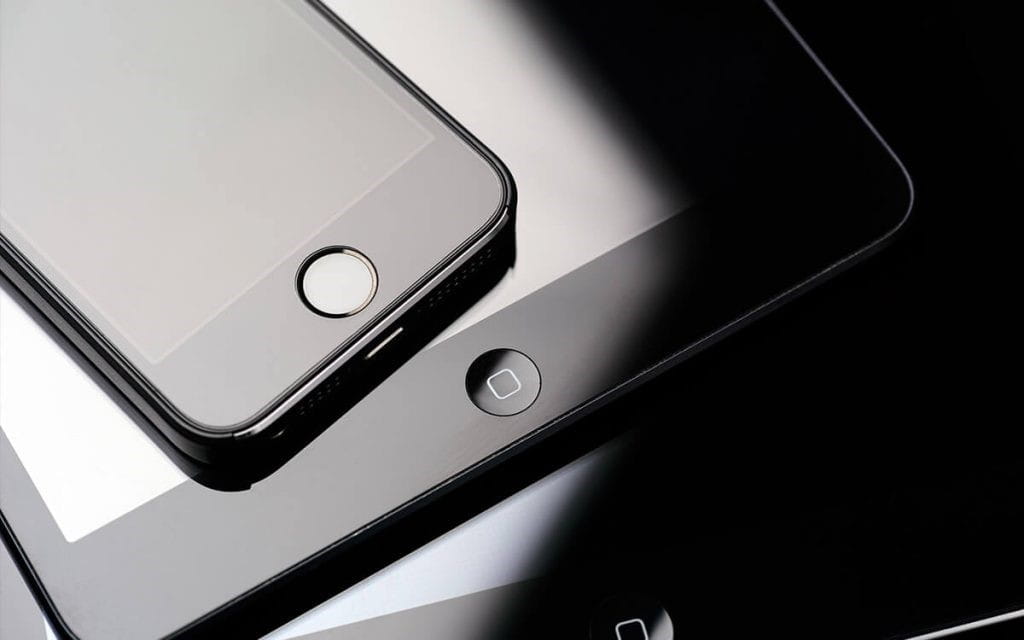 صورة لـ هل زر الشاشة الرئيسية على iPhone لا يعمل؟ أفضل الإصلاحات السريعة لتجربتها | Home_button_not_working_on_iPhone_or_iPad_1024x640-lxSJRPfs-DzTechs