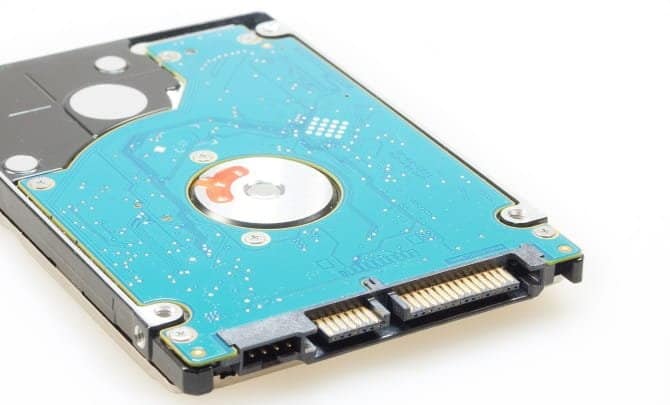 صورة لـ المُكونات والأجزاء الأساسية لجهاز الكمبيوتر وكيفية ترقيتها | muo_techexplained_hdd-Yq2YQNfs-DzTechs