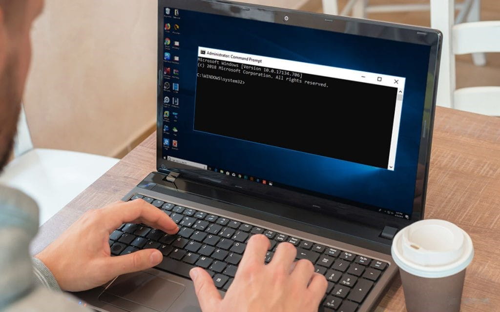 صورة لـ تشغيل موجه الأوامر بصلاحيات المسؤول باستخدام اختصار سطح المكتب | simple_ways_to_open_command_prompt_as_admin_1024x640-aax38Ofs-DzTechs