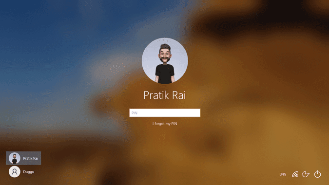 صورة لـ كيفية أخذ لقطة شاشة لشاشة تسجيل الدخول على Windows 10 | wait_on_lock_screen-8fwvWbgs-DzTechs