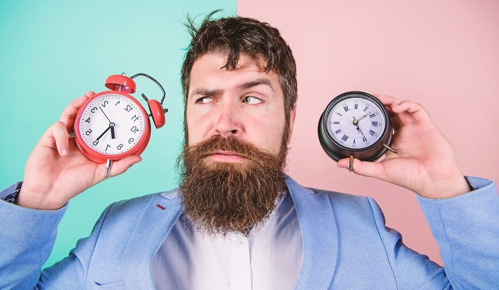 صورة لـ أفضل النصائح والحيل الخاصة بمؤتمرات الفيديو للأشخاص الذين يعملون من المنزل | time_zones-ESzQZfgs-DzTechs
