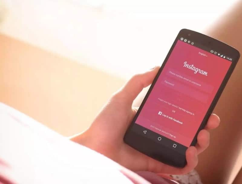 صورة لـ كيفية إنشاء ملصقات السيلفي على Instagram؟ | 1R5YGoSowcZipfM4SVOCEtg-DzTechs