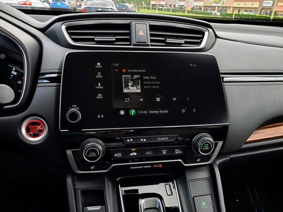 صورة لـ أفضل النصائح والحيل الخاصة بـ Android Auto: إليك ما يُمكنك فعله | 1Xq8GmtaXlGtAGqn82QdRYg-DzTechs