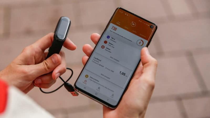 صورة لـ كيفية استخدام سوار Mi Band 5 بدون تطبيق Mi Fit | 1jRCm4kL801hrXSwL1jIjrA-DzTechs