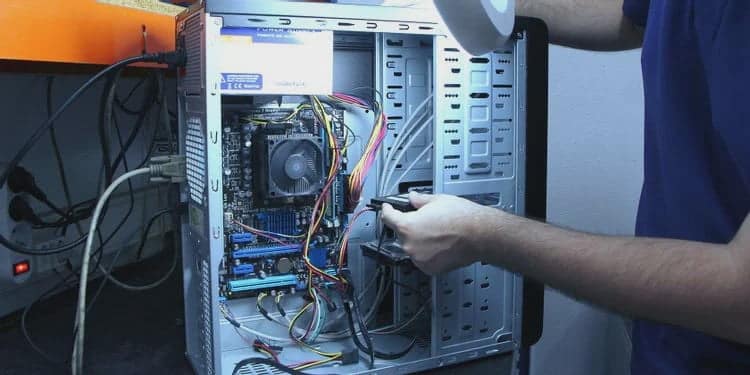 صورة لـ كيفية التحقق من درجة حرارة وحدة المعالجة المركزية على الكمبيوتر | 1tOOyhM9P76K3U99I9ZuSvQ-DzTechs