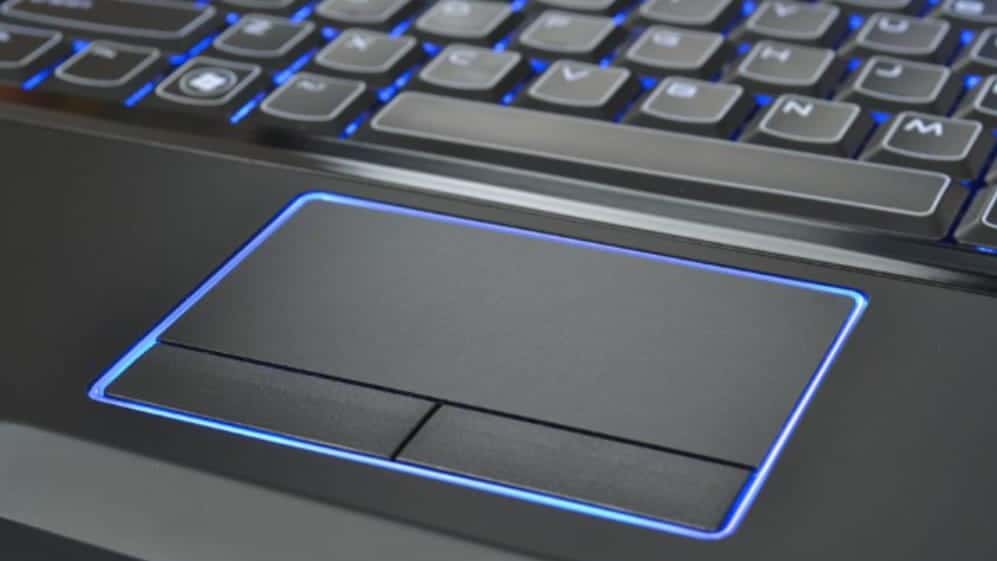 صورة لـ كيفية النقر بزر الماوس الأيمن والنقر الأوسط باستخدام لوحات اللمس لـ Windows | Touchpad_1280x720-OY2Y6igs