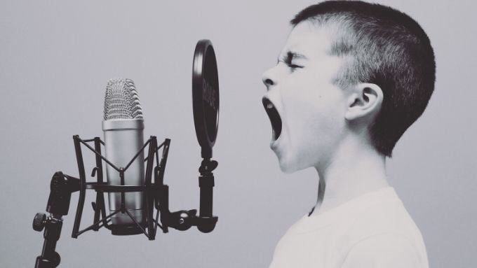 صورة لـ كيف يمكنني تنشيط الكتابة باستخدام الصوت على Android؟ | 1TjtkeUK5flt_wNSh5IhcGA-DzTechs