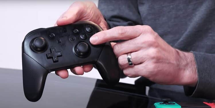 صورة لـ مقارنة بين جهاز التحكم DualShock 4 و Switch Pro: أيهما أفضل لألعاب الكمبيوتر؟ | 1nlMKK9j-NJgwGNBjgxj4Lw-DzTechs