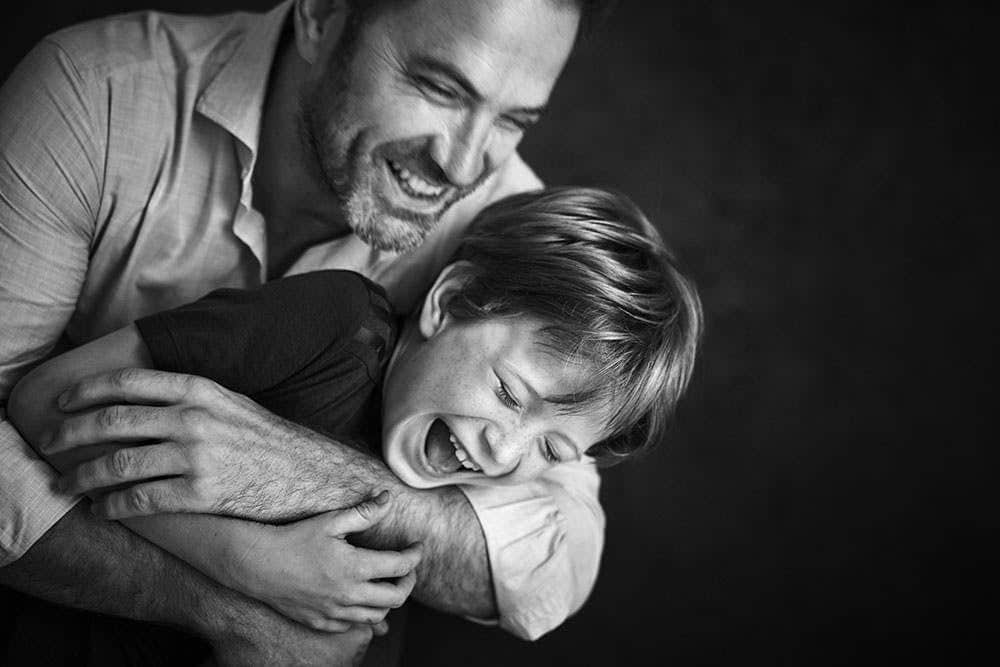 صورة لـ أفضل أدوات الذكاء الاصطناعي التي تُضيف الألوان إلى الصور القديمة بالأبيض والأسود | 1lQkDX7OxlI2bFDwX9ZQCxg-DzTechs