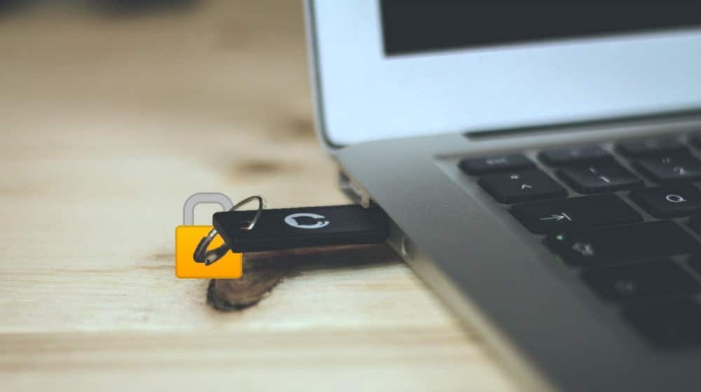 صورة لـ كيفية حماية محرك أقراص فلاش USB بكلمة مرور: أفضل الطرق البسيطة | 10u2dJ1sg8FkOuf1diENRQg-DzTechs