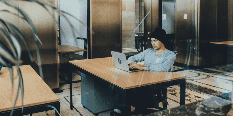 صورة لـ مقارنة بين Google Workspace و Google Spaces: ما الفرق؟ | 1GjBCbqJ5B9_JvGwaY8di4w-DzTechs