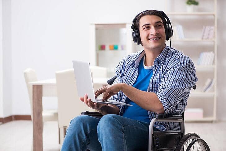 صورة لـ أفضل الطرق التي يمكن أن تُساعد بها المنازل والأجهزة الذكية الأشخاص ذوي الإعاقة | 17shEu8Ksf-m-cGNPitpBCQ-DzTechs