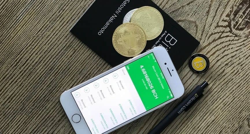 صورة لـ أفضل تطبيقات البلوك تشين التي تم إنشاؤها باستخدام React Native | 19aUTR2Ojxnms3Y78QU0eww-DzTechs