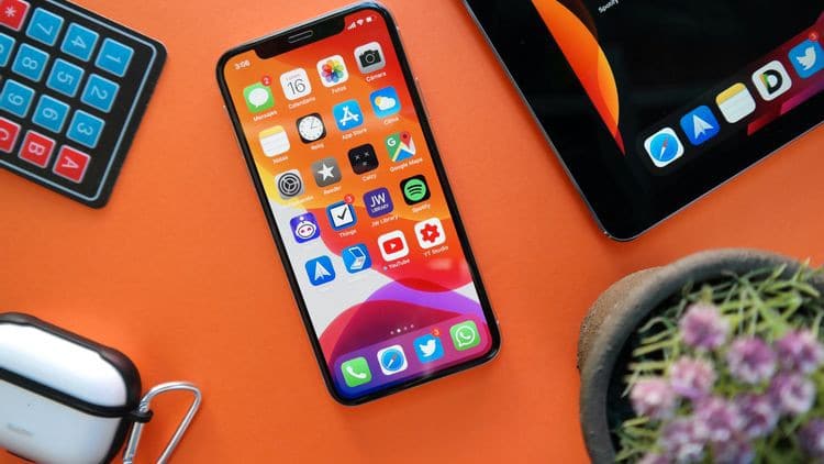 صورة لـ هل ترغب في التبديل من Android إلى iPhone؟ هنا بعض الاختلافات للنظر فيها | 1a6-2sh40MrYFm6qoZuSmZA-DzTechs