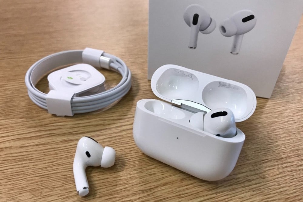 صورة لـ الأماكن التي يُمكنك فيها العثور على الرقم التسلسلي الخاص بـ AirPods | 1jfCo6AXxvadby7tuVw_apg-DzTechs
