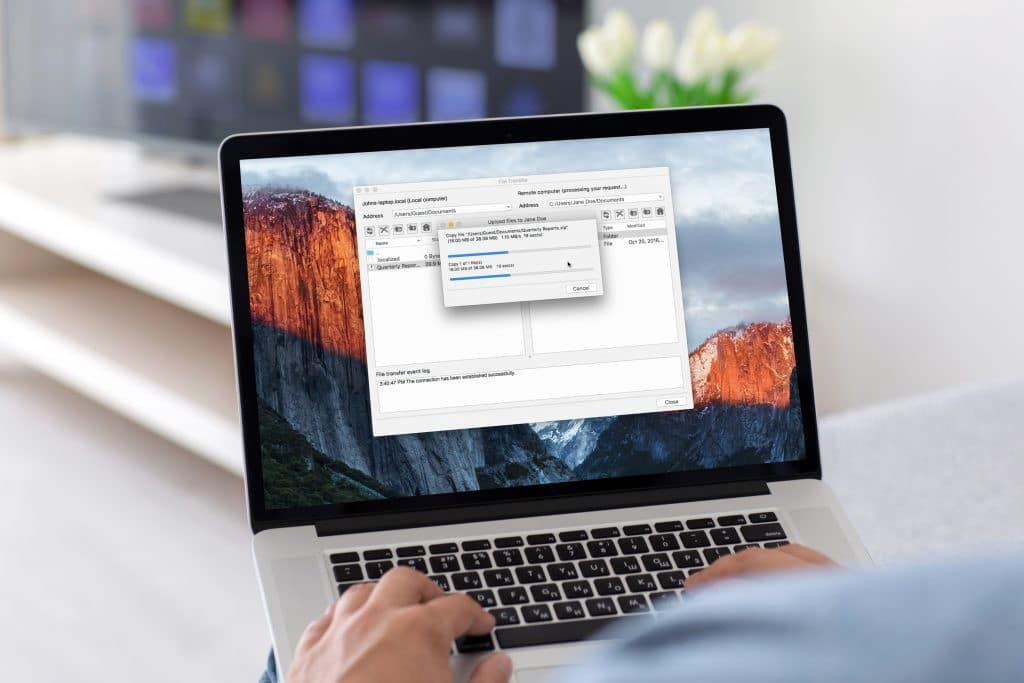 صورة لـ دليل لخيارات نقل البيانات على Mac: الحلول السلكية واللاسلكية | 1sbLIc-mbinXivjqqabhVZw-DzTechs