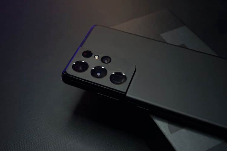 صورة لـ مقارنة بين كاميرا Galaxy S21 Ultra وكاميرا iPhone 13 Pro Max: أبرز الاختلافات الرئيسية | 1IJsF_P7Qe_4oTC8CcaLoWQ-DzTechs