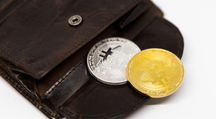 صورة لـ أفضل الطرق لعمل نسخة احتياطية من مفاتيح محفظة العملات المُشفرة | 1GfONxsLhmR2H7kcexAcQ0Q-DzTechs