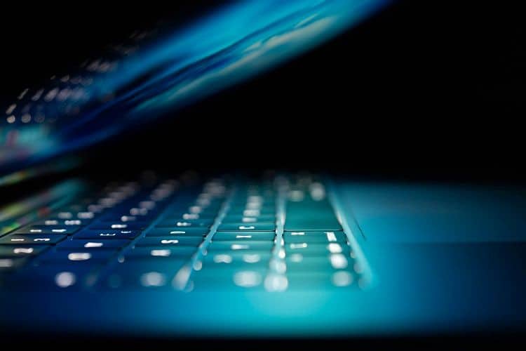 صورة لـ كيفية إنشاء خادم وكيل خاص بك على الإنترنت في دقائق | 1q9nXPBeYPQnL_3yvvvBg4w-DzTechs