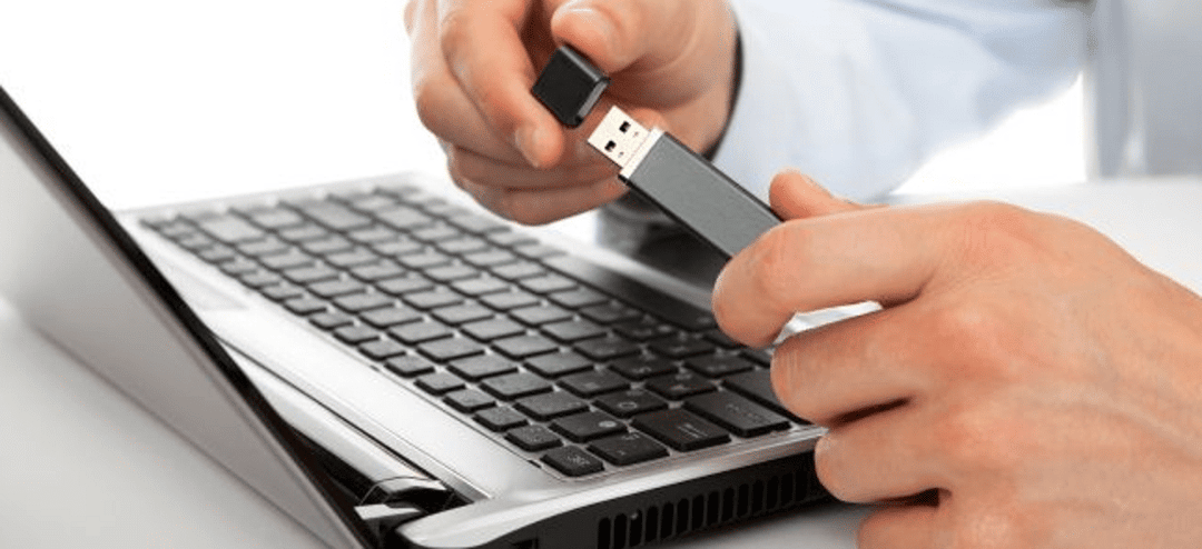 صورة لـ لا يُمكنك رؤية ملفات ومجلدات محرك أقراص USB على Windows؟ إليك كيفية إصلاحه | 1GG9aL68SlRmVFrrJXAEAfg-DzTechs