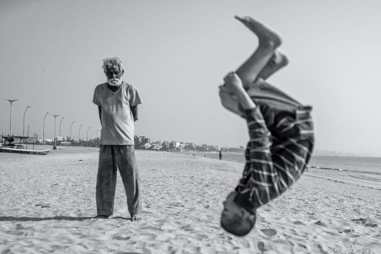 صورة لـ إيجابيات وسلبيات التصوير واسع الزاوية في تصوير الشوارع | 1Cm7JVkwPnVwpD4BNiOrwxw-DzTechs