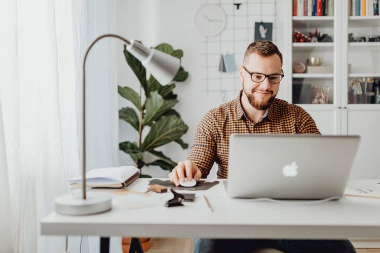 صورة لـ مقارنة بين الخطة المجانية والمدفوعة من Asana: هل يجب عليك الترقية؟ | 1gVjH-dtpBvpNh5akysLnKQ-DzTechs