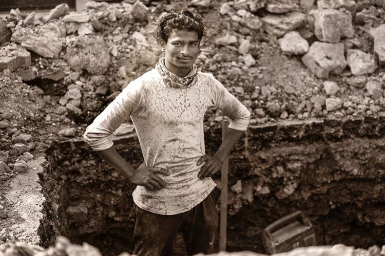 صورة لـ إيجابيات وسلبيات التصوير واسع الزاوية في تصوير الشوارع | 1kn_L5zDwGp1hGn61Bgwxew-DzTechs