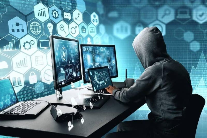 صورة لـ كيف يُمكن للقرصنة الأخلاقية أن تُوقف المُتسللين | 162zmtTF1bBIfFa2dF1l7Ew-DzTechs