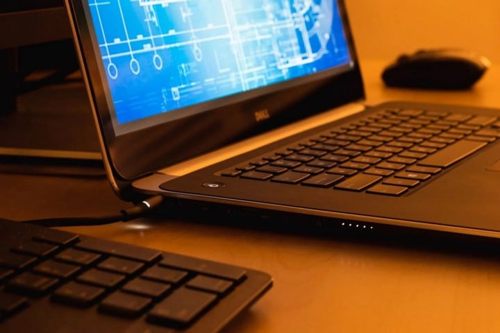 صورة لـ ما هو AutoCAD وفي ماذا يُستخدم ولماذا يجب تعلم استخدامه كمُهندس؟ | 1dqxGKGW_RWmNCVQ8ESXwOw-DzTechs