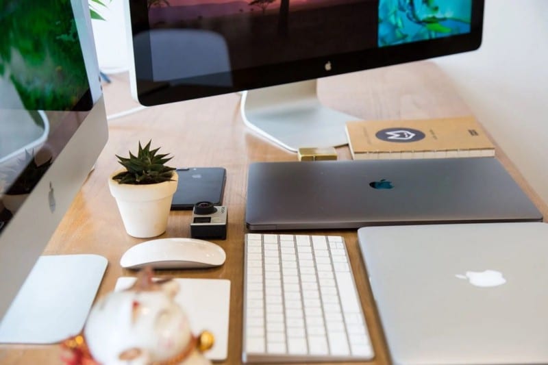 صورة لـ تصدع شاشات M1 MacBook : إليك ما يجب أن تعرفه | 1wsyLxhKAytWcT2KJ4MI09g-DzTechs