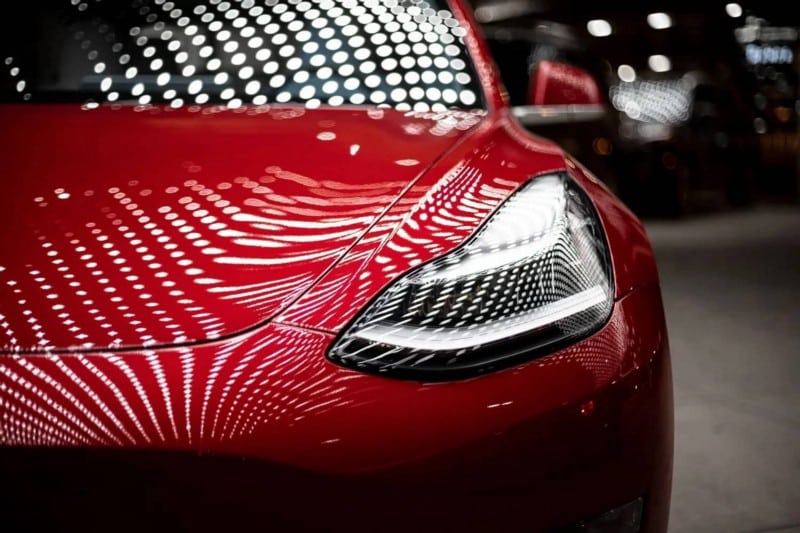 صورة لـ ما هو وضع الحراسة في سيارات Tesla وكيف يعمل؟ | 1IhAbTh9U892K1O-Iqh0I4w-DzTechs
