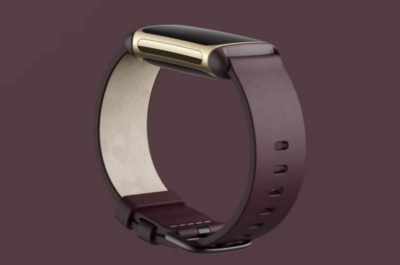 صورة لـ كيفية تنظيف جهاز Fitbit الخاص بك | 1AaXID7WKw0uhuB3B3RtnGw-DzTechs