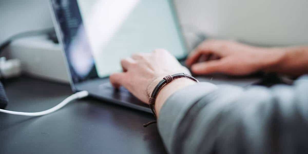 صورة لـ الأخطاء الشائعة التي يرتكبها كل مُستخدم جديد للـ Mac | 1tDMHhgU2atPjdUeba4flKA-DzTechs