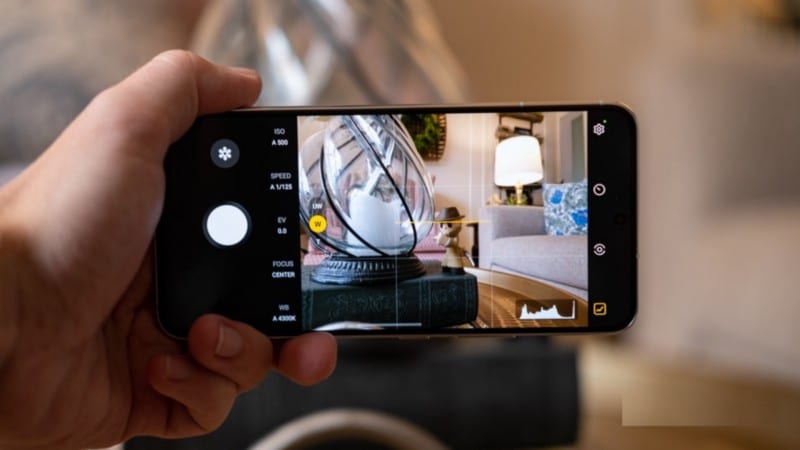 صورة لـ كيفية جعل الصور المُلتقطة بهاتف Samsung تبدو أقل معالجة | 1C6Jd48qgFAYDKRbLdVEH6w-DzTechs
