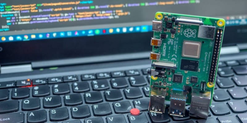 صورة لـ مشاريع الاستضافة الذاتية الأساسية لـ Raspberry Pi | 111XD21XmvEmM4d2LAZ8f1w-DzTechs
