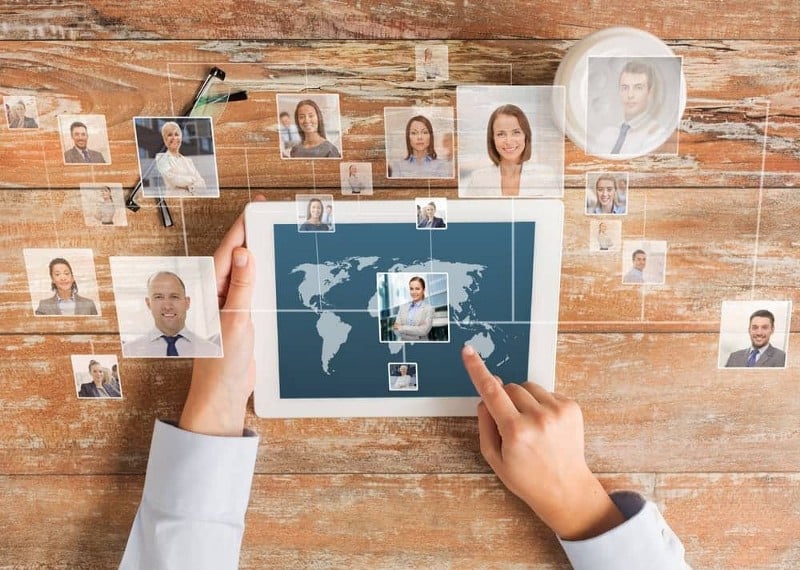 صورة لـ نصائح للحفاظ على استمرار شبكتك المهنية عبر الإنترنت | 1RINBi6a_KBdvslwYnQLQZA-DzTechs