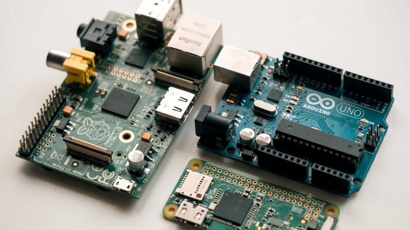صورة لـ مقارنة بين Arduino و Raspberry Pi: ما هي لوحة التطوير المُناسبة لك؟ | 1dtCxeUDjiC_RF9P7OyttpQ-DzTechs