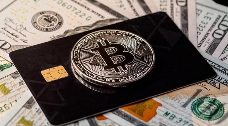 صورة لـ هل يُمكنك شراء عملات Bitcoin دون الكشف عن هويتك باستخدام بطاقة ائتمان؟ | 1qCxyPxxxabVLoGil7A5Q0Q-DzTechs