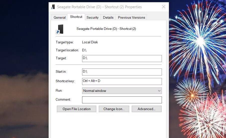 صورة لـ كيفية إضافة اختصارات لفتح محركات أقراص USB على Windows | 18_rE6eASFe4RLDdfhsVYjw-DzTechs