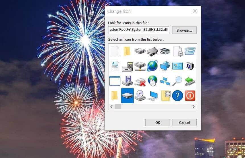 صورة لـ كيفية إضافة اختصارات لفتح محركات أقراص USB على Windows | 1BueeYNAc-_GKM6D-Yi3pEw-DzTechs