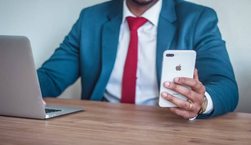 صورة لـ أشياء رائعة يُمكنك القيام بها مع الـ iPhone القديم | 17d2rPGF1eXt-VnUgnbXU3A-DzTechs