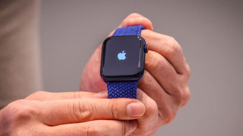 صورة لـ الأسباب التي تجعل كل مستخدم iPhone بحاجة إلى شراء Apple Watch | 1OhgeaExqE4SJ3Ugk19G89g-DzTechs