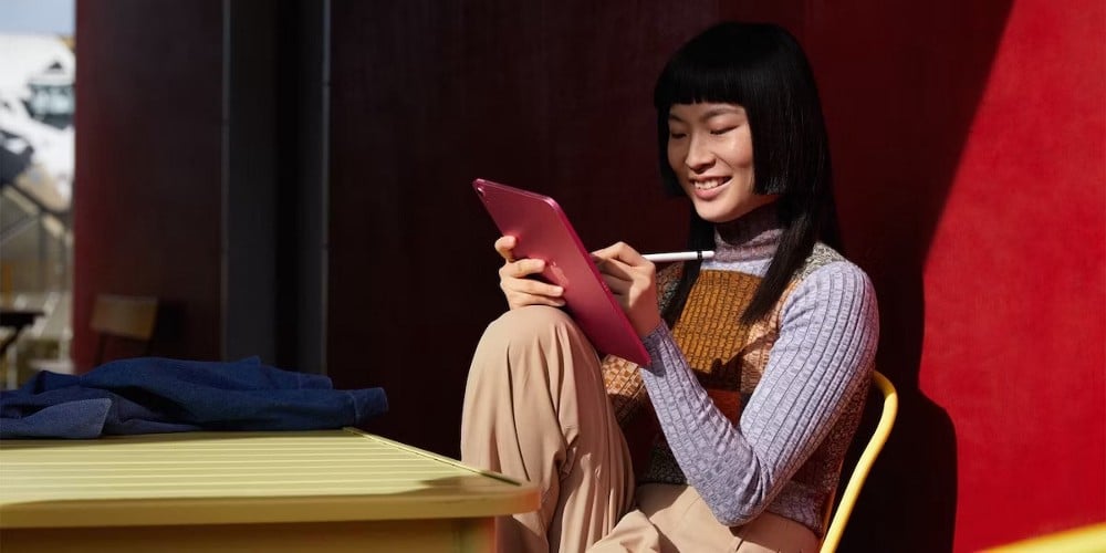 صورة لـ مقارنة بين الـ iPad (الجيل العاشر) والإصدار السابق: هل تحتاج إلى أحدث iPad؟ | 1XBgniuYzJYTiuBDecuWKGA-DzTechs