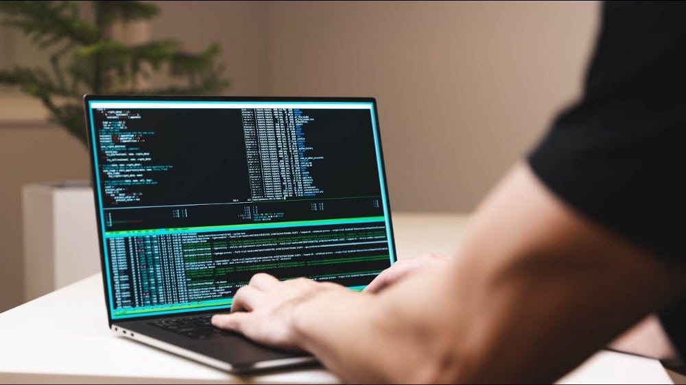 صورة لـ تشغيل جلسات Linux Terminal مُتعددة في نفس الوقت باستخدام Terminator | 1iZQZ-WuptCzE9mcQXLwxoQ-DzTechs